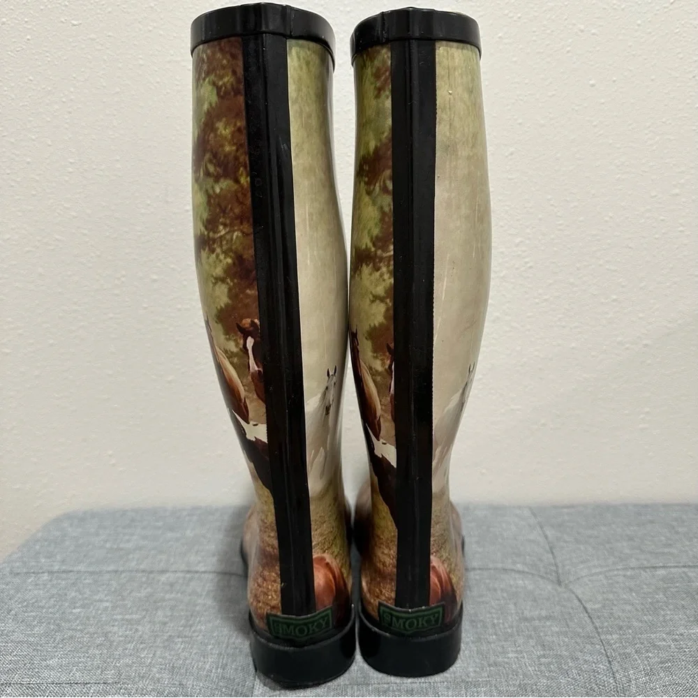 Smoky Running Horses Boot